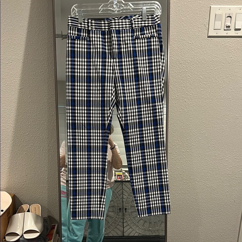 Chic Plaid Trousers in Blue and White